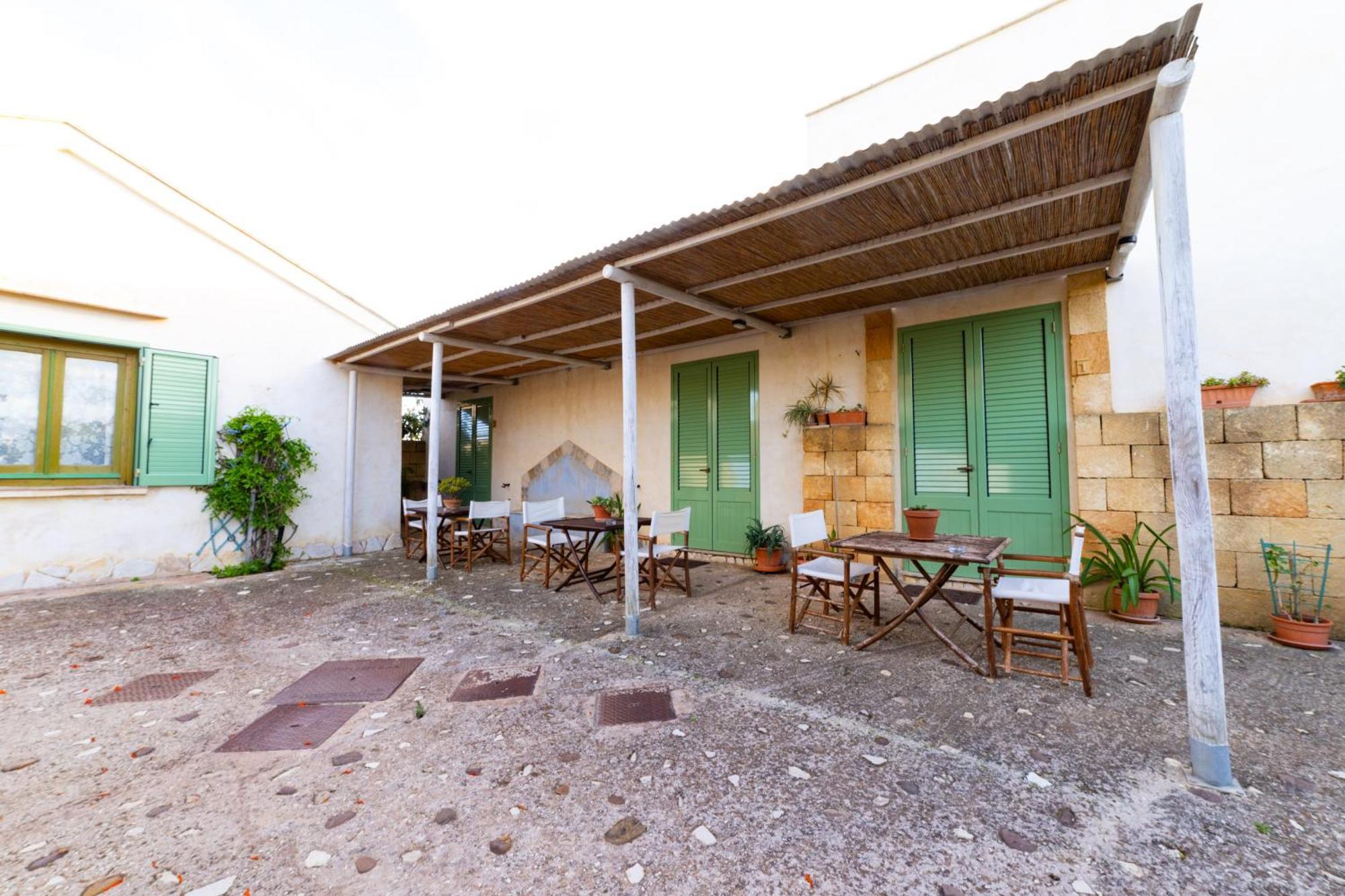 Podere Fossarunza Di Carlo Manzo Marsala Exterior foto